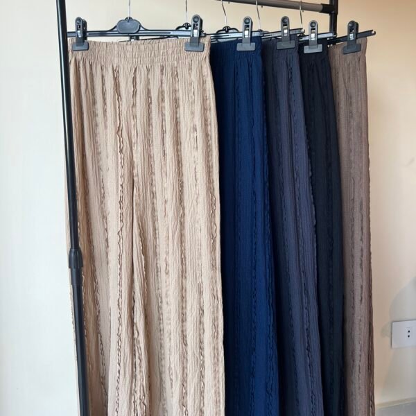 TRENDY PANTS