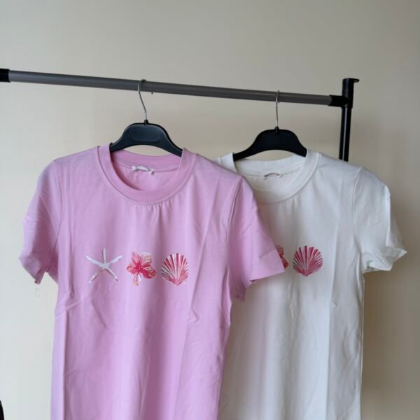 SEASHELLS T SHIRT