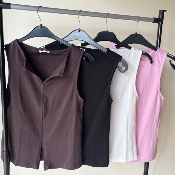 ZIPPER TOP