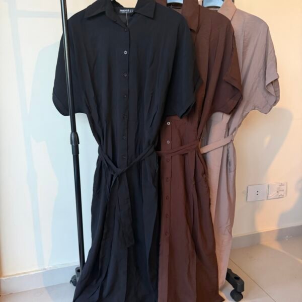 DRESS WITH BUTTONS