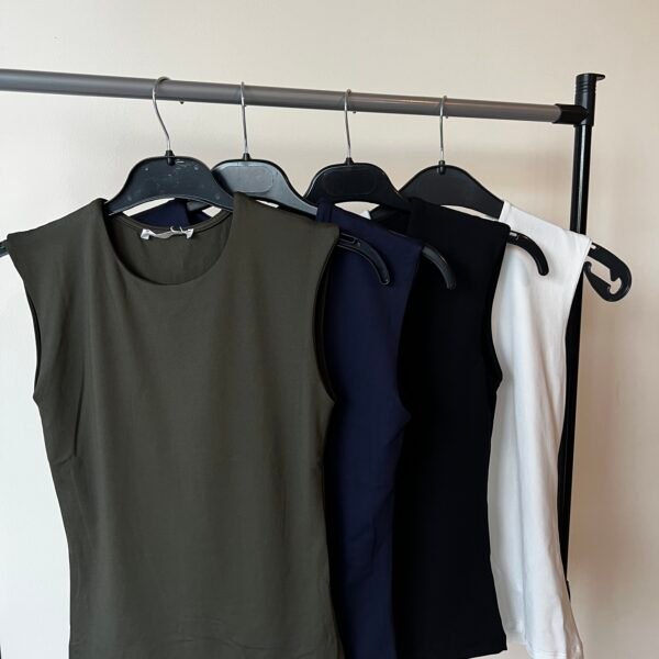 POLYAMID SLEEVELESS BASIC