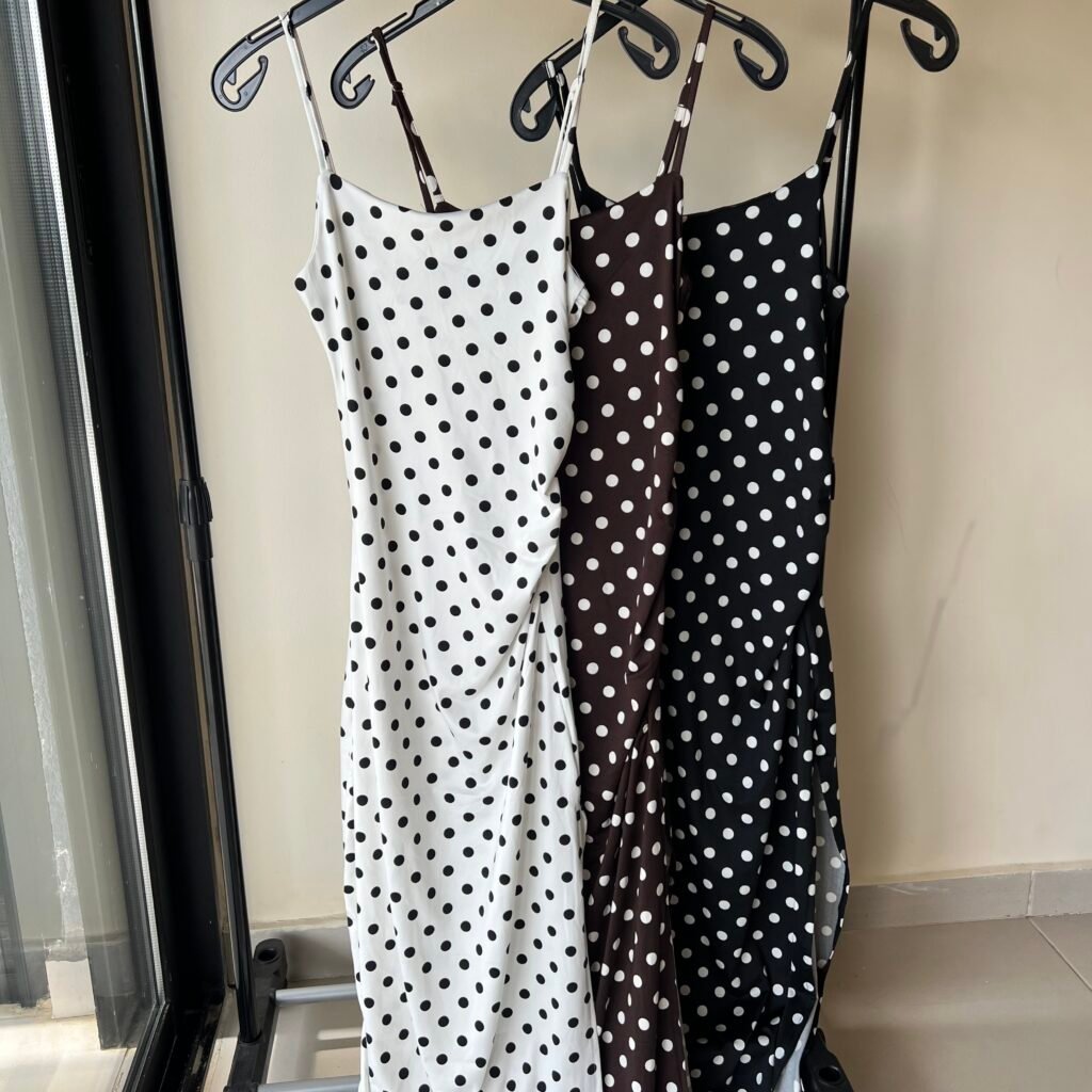 POLKA DOTS GATHERED WITH SLIT DRESS