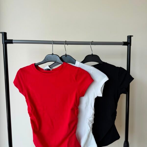 GATHERED TOP