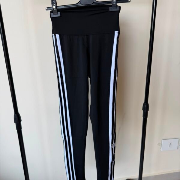 ADD LEGGINGS