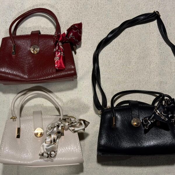 BAG ROUND WITH SCARF