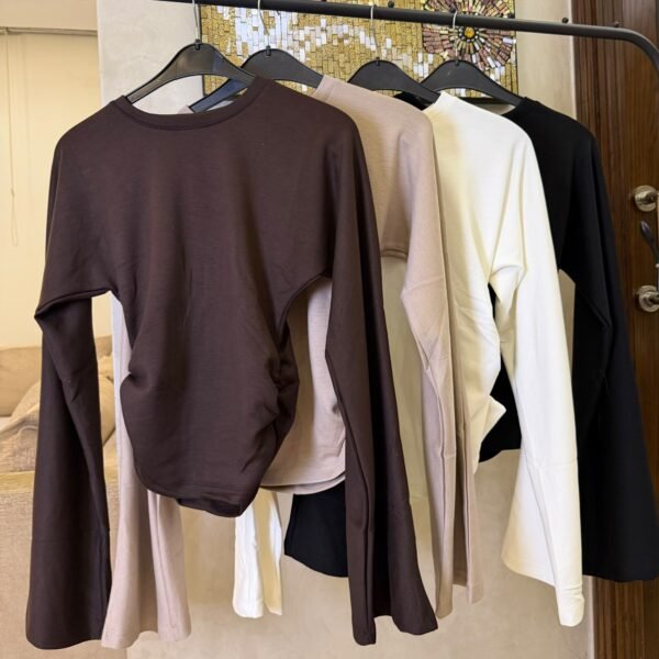 RUCHED LONG SLEEVE TOP