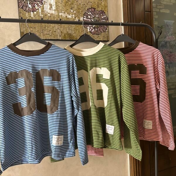 36 STRIPED SWEATER