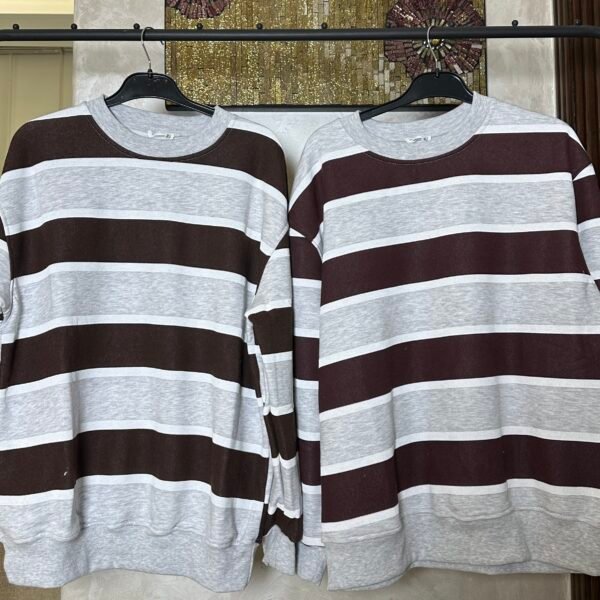 LONG STRIPED FLEECED SWEATER